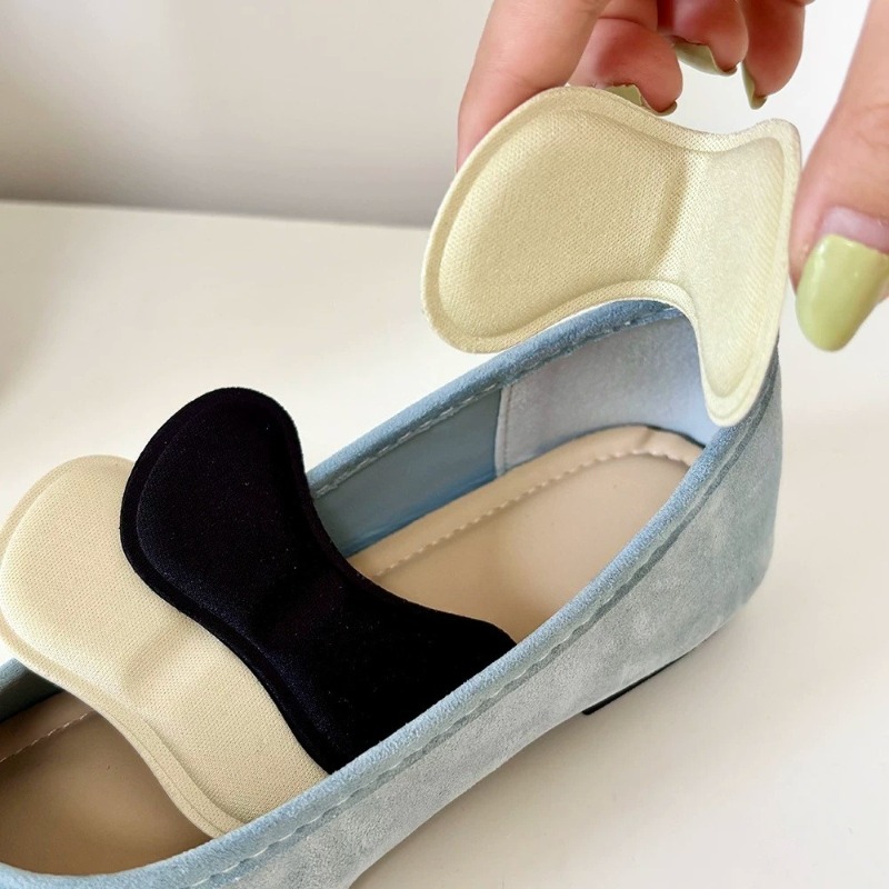 自己粘着スポンジヒールグリップ ソフトで快適な耐摩耗性ヒール - Care For Sneaker のレビューと価格